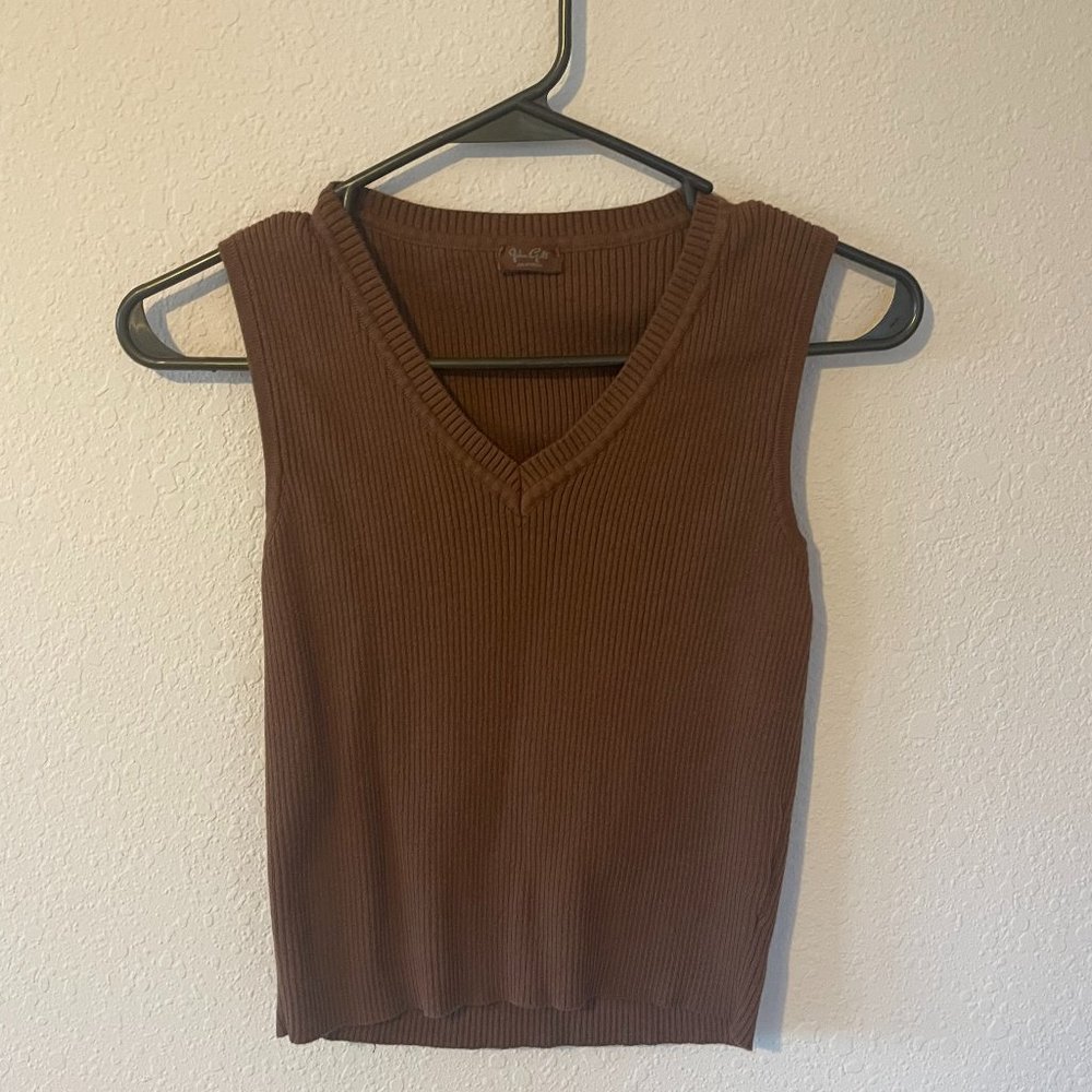 Brandy Melville sweater vest